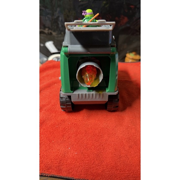 TMNT Turtle Power Vehicle Truck w/ Donatello Figure - Green/Gray - Toy - Picture 7 of 10